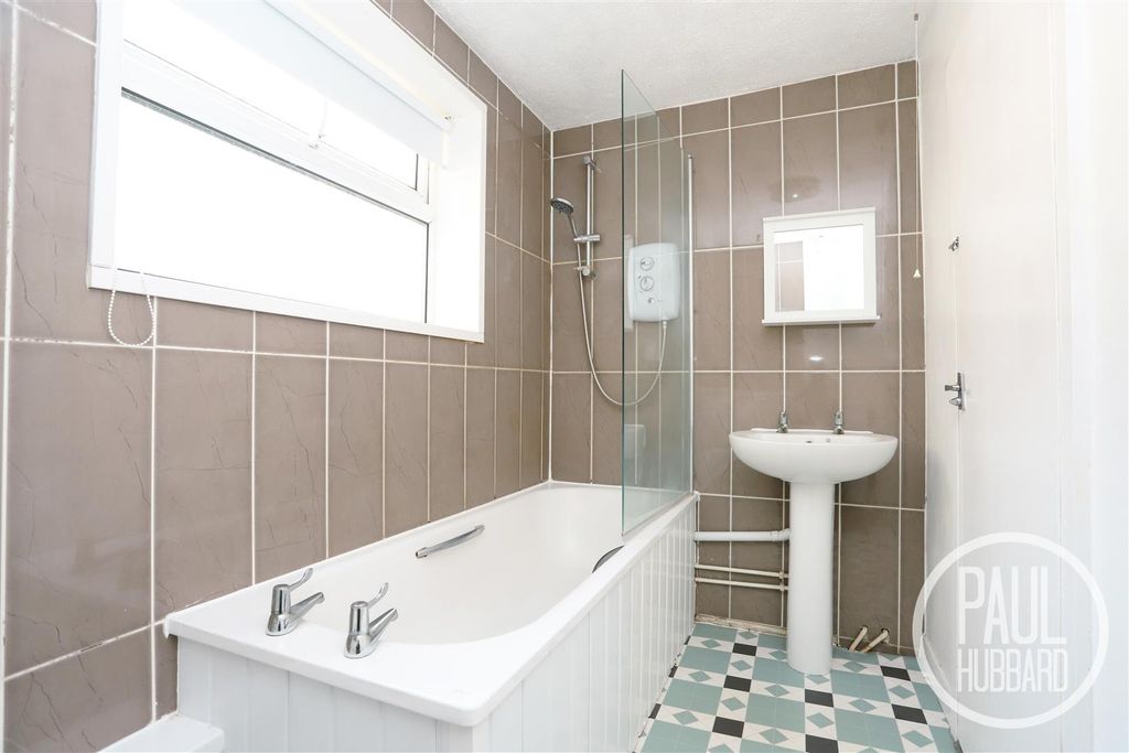 Property photo 3 of 16 Img_9781.Jpg