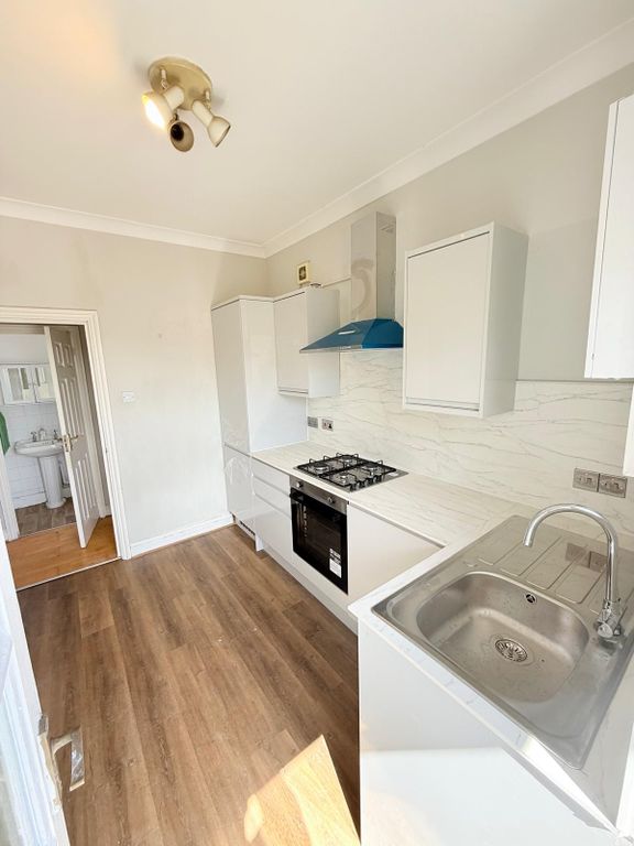 Property photo 2 of 14 Gallery