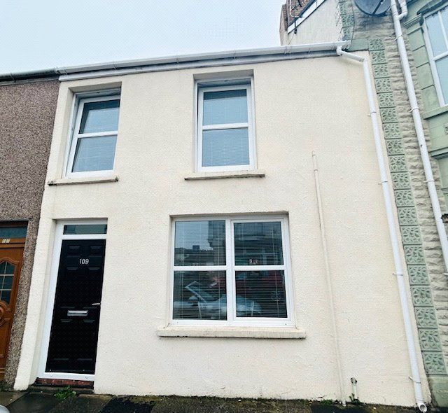 Property photo 1 of 8