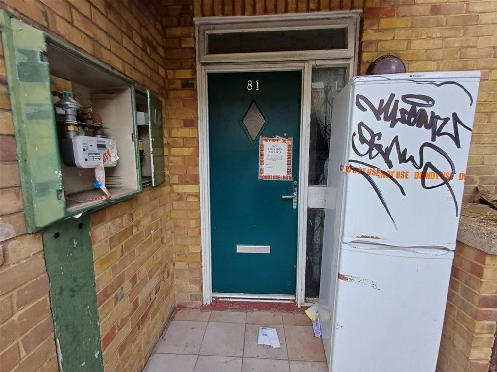 Property photo 2 of 3