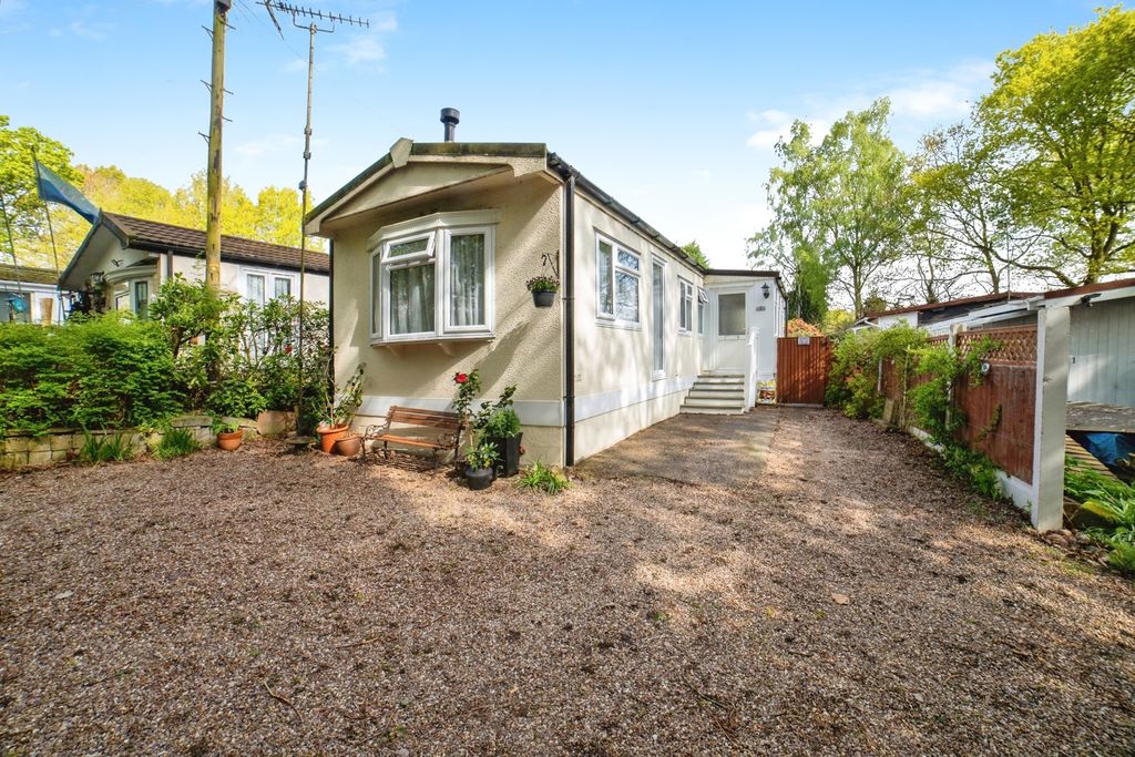 Property photo 1 of 17 Photo