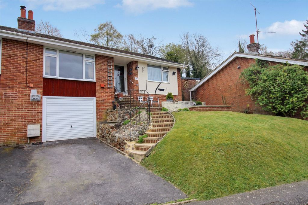 Property photo 1 of 16 Picture No. 13