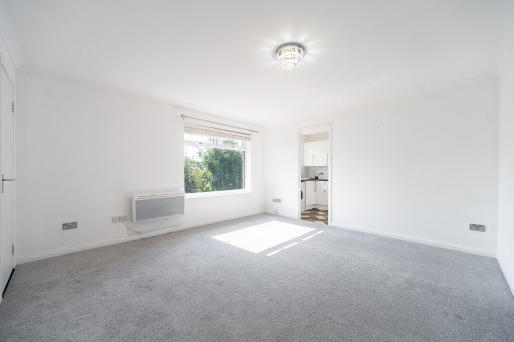 Property photo 2 of 11 Picture No. 05