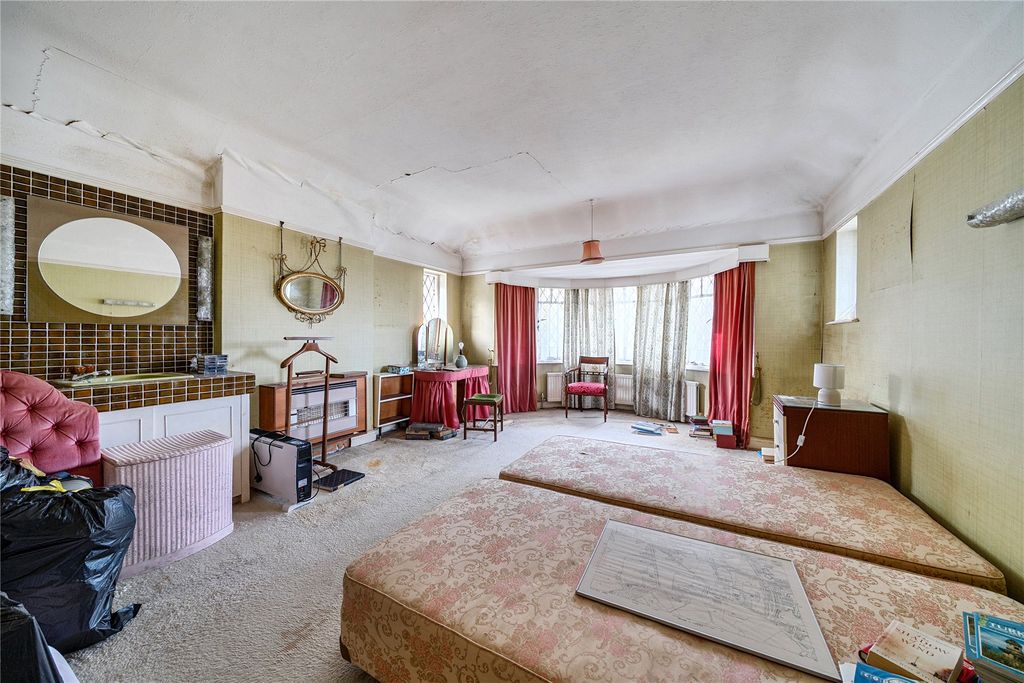 Property photo 3 of 15 Picture No. 13