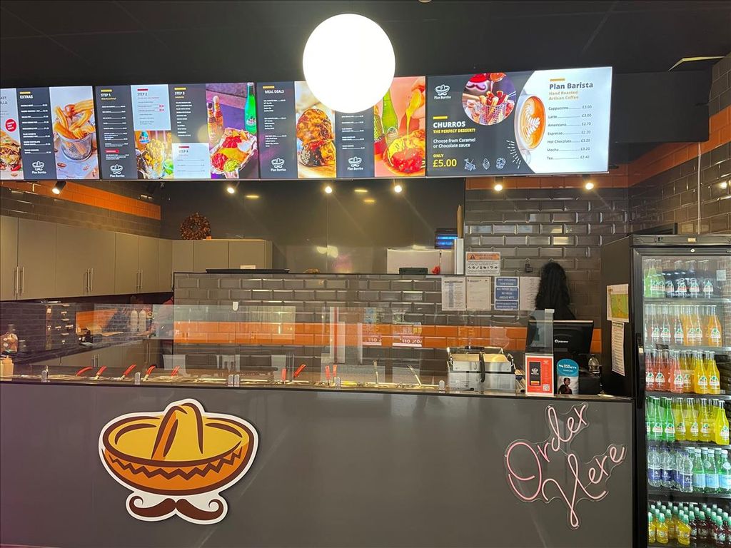 Property photo 2 of 8