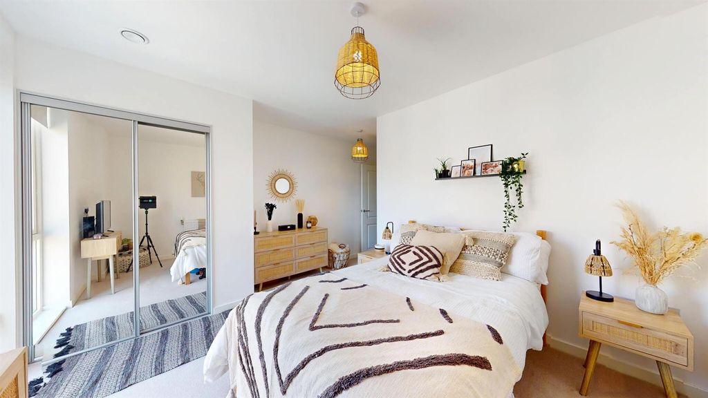 Property photo 3 of 11 67Feb3c946Fe02252Ddba9A7_225c3d62c10565cd6d207c81B
