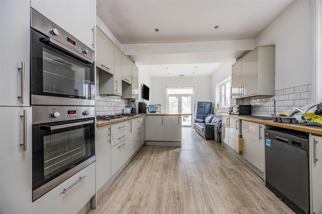 Property photo 3 of 5 O4Mg3Jjite-2W98Negy-Wq.Jpg