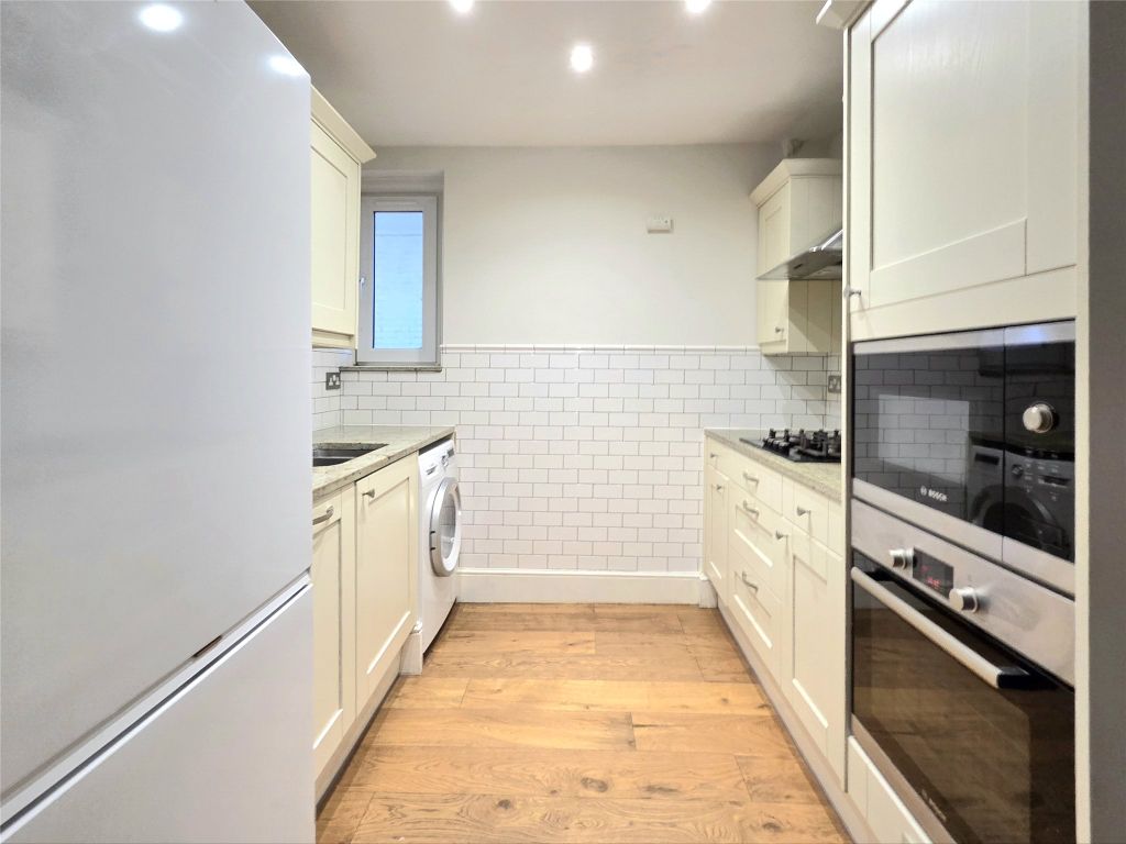 Property photo 2 of 8 Picture No. 07