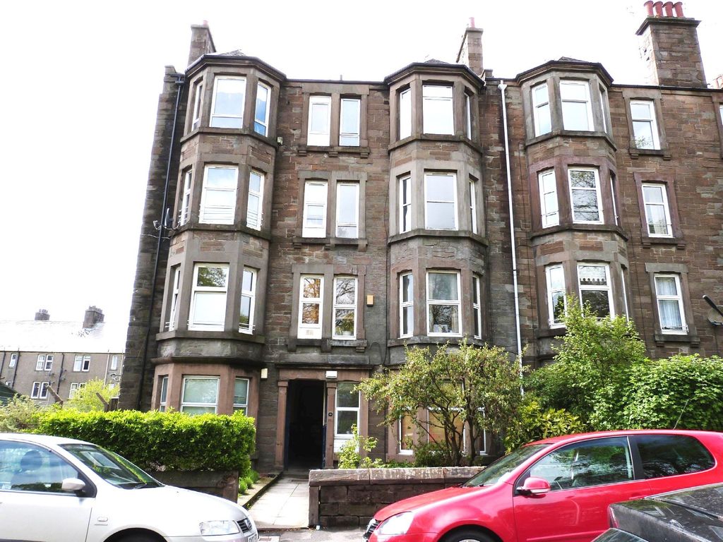 Property photo 1 of 8