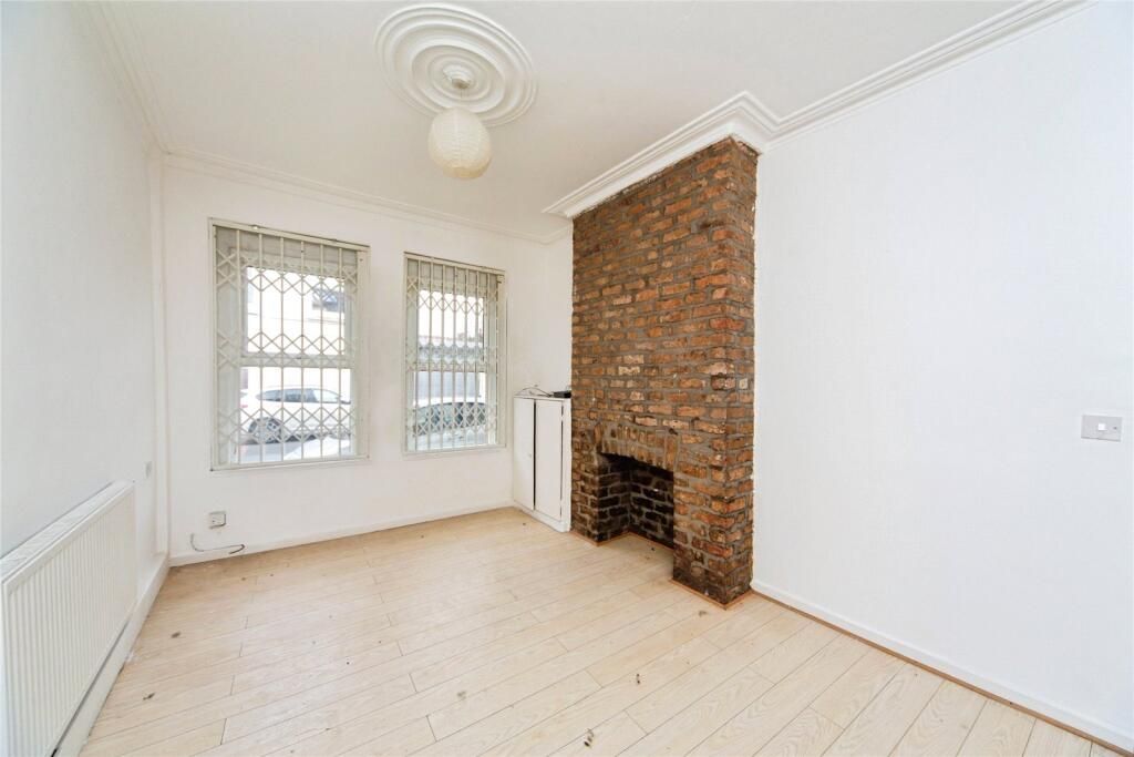 Property photo 2 of 13 Living Room