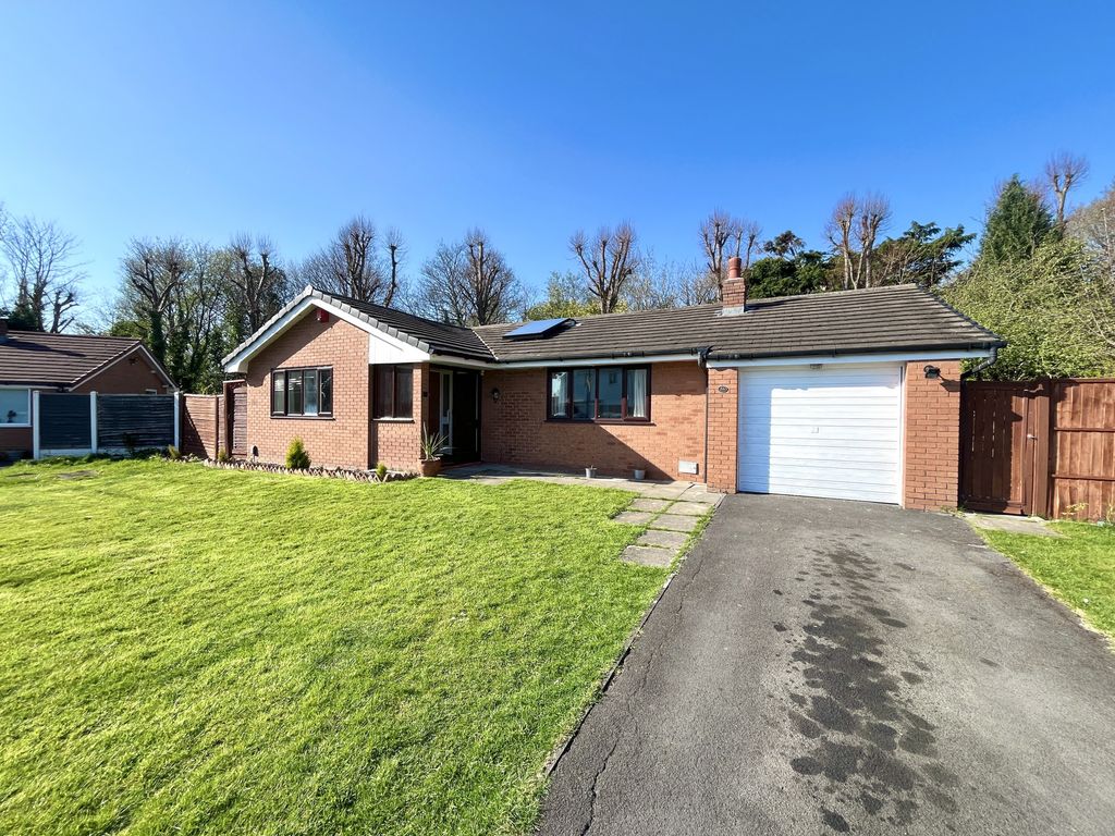 Property photo 1 of 18