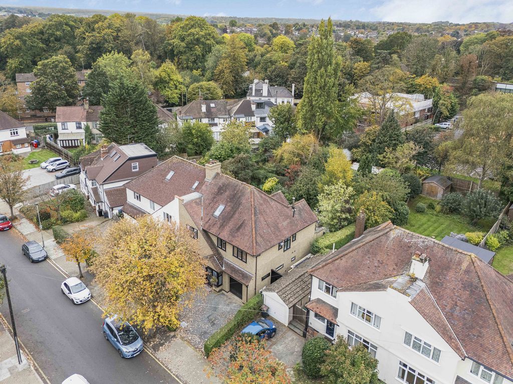 Property photo 1 of 22