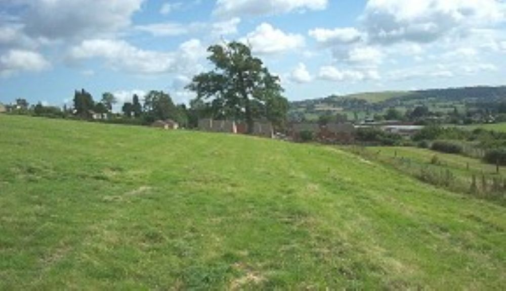 Property photo 1 of 3