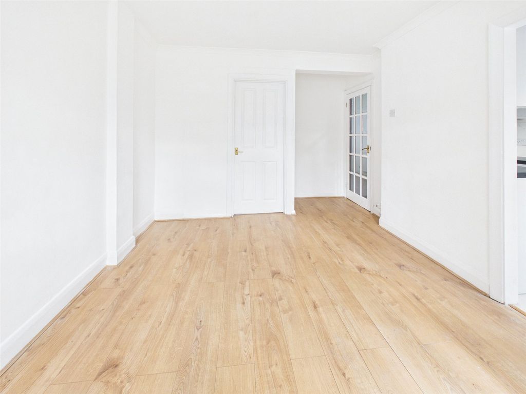 Property photo 3 of 13 Picture No. 07