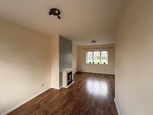 Property photo 3 of 15 Img_2042.Jpg