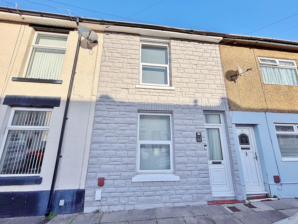 Property photo 1 of 11