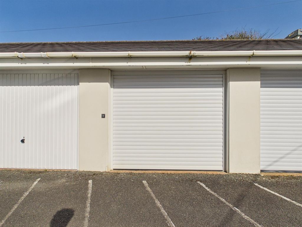 Additional image 16 of 3 bed flat for saleThe Esplanade, Woolacombe EX34