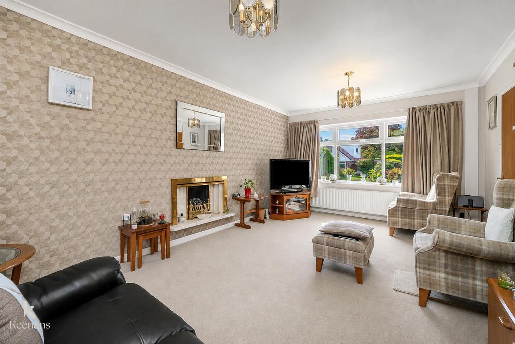Property photo 2 of 39 2.Jpg