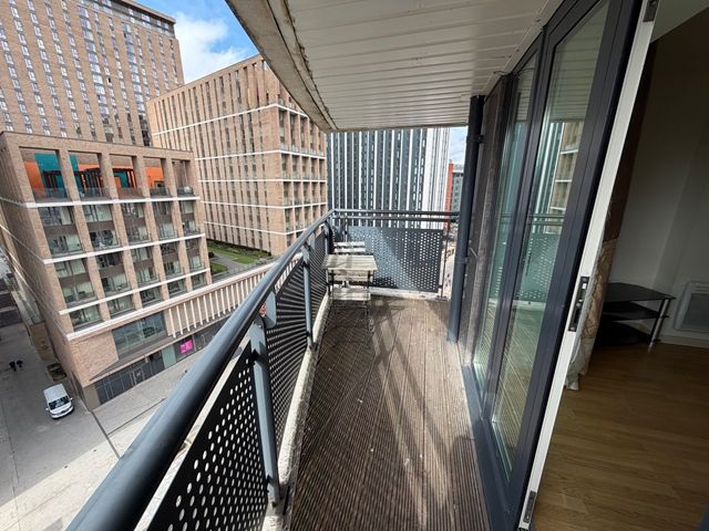 Property photo 2 of 8