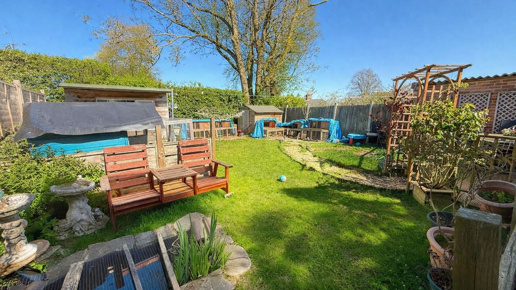 Property photo 3 of 19 18.Png