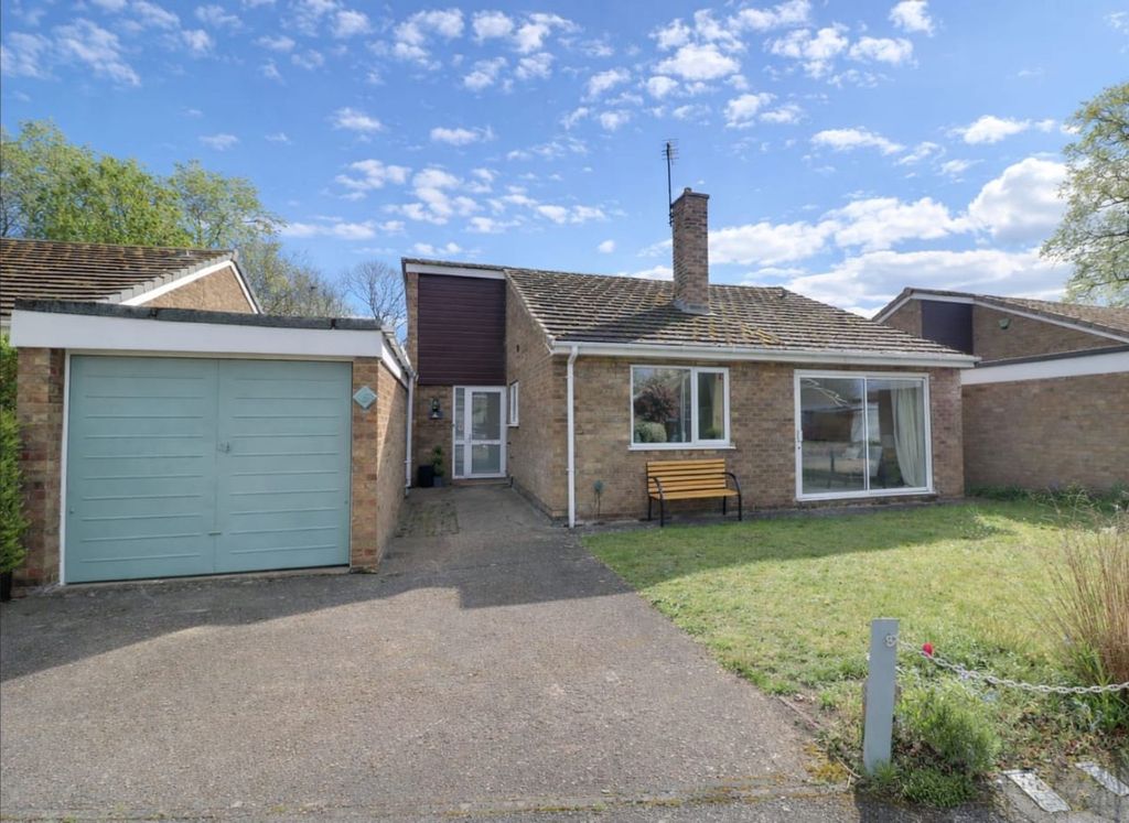 Property photo 1 of 12