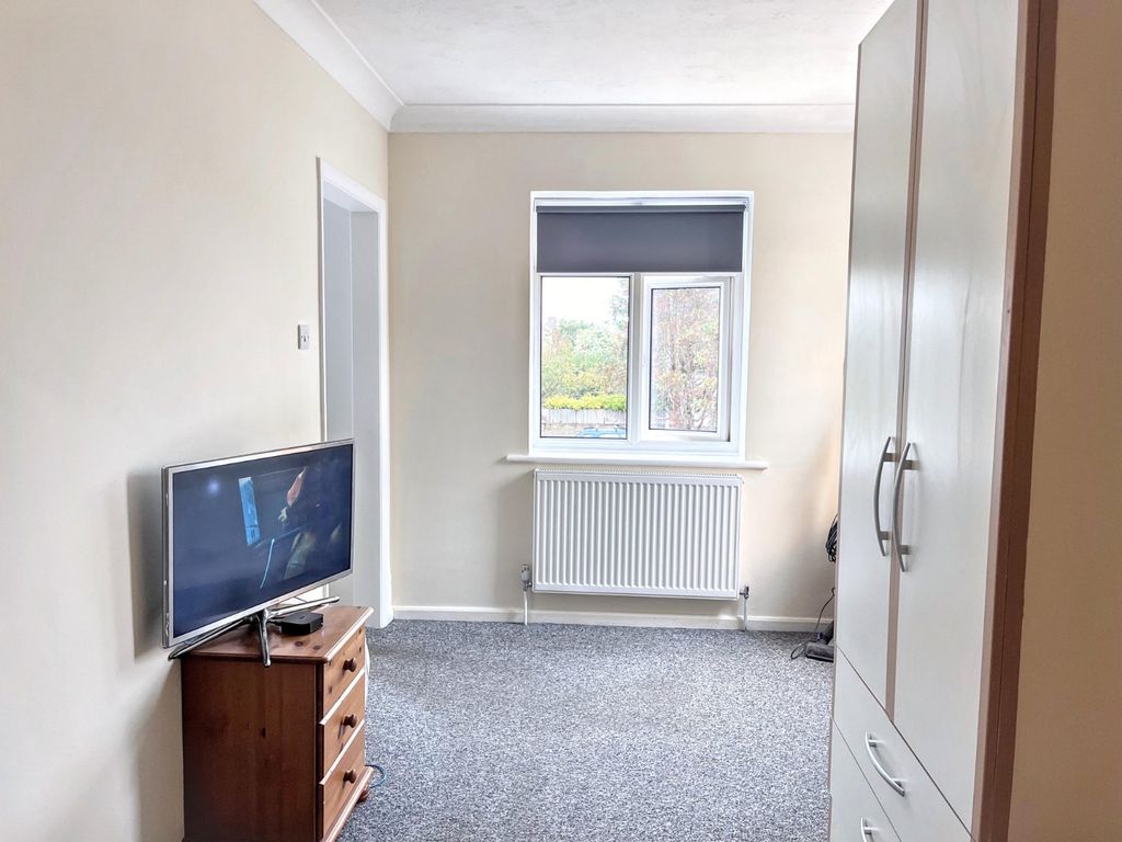 Property photo 2 of 12 Picture No. 02