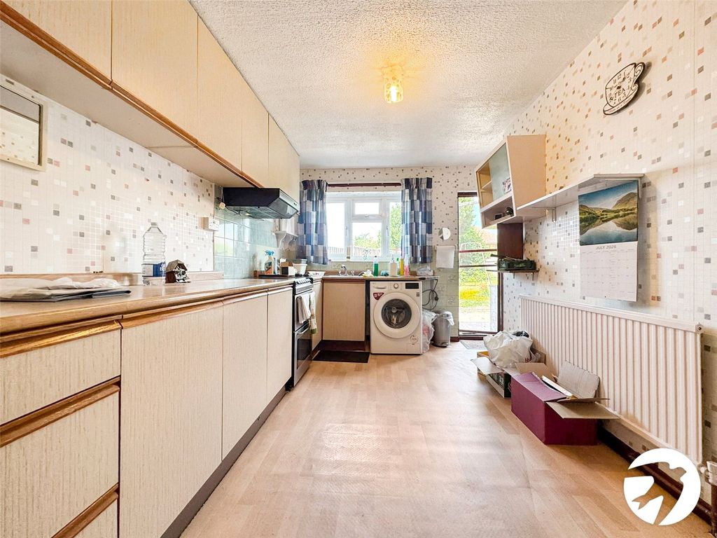 Property photo 3 of 12 Picture No. 08