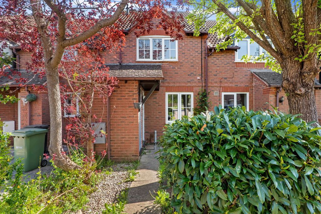 Property photo 1 of 11