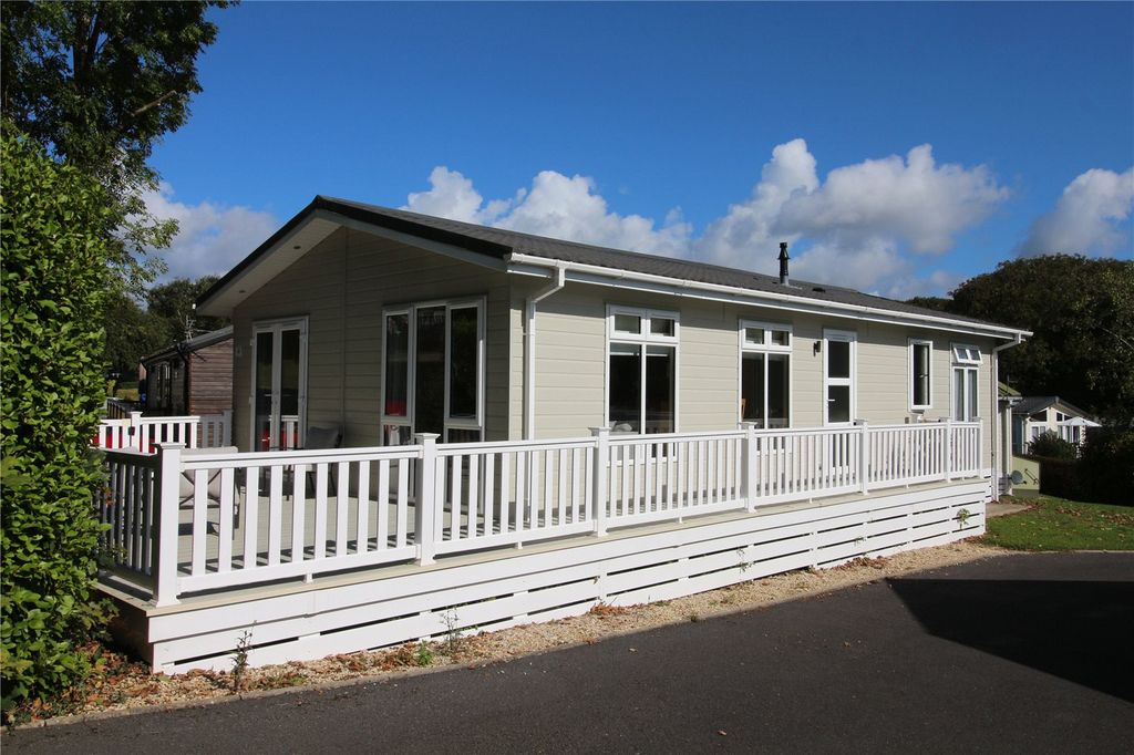 Property photo 1 of 12 Picture No. 01