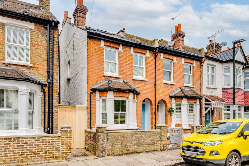 Property photo 1 of 16