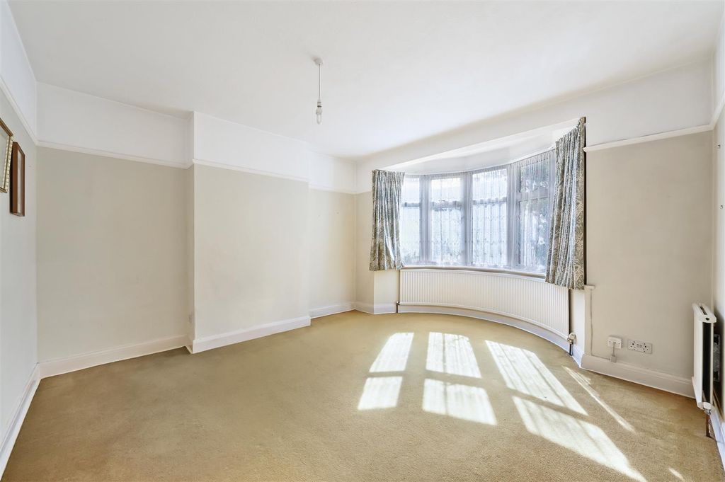 Property photo 2 of 12 Reception