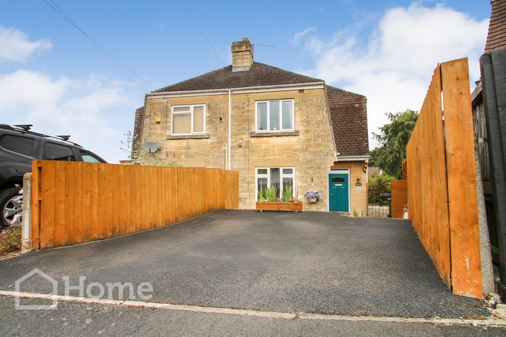 Property photo 1 of 21