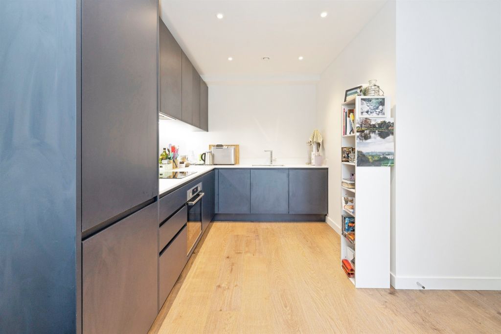 Property photo 3 of 13