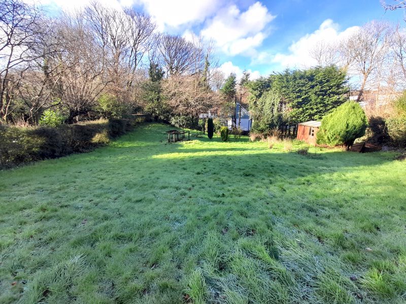 Property photo 3 of 22 Garden