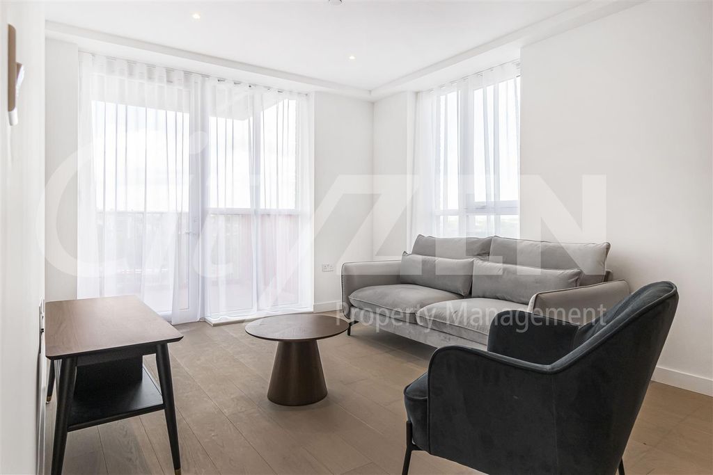 Property photo 1 of 47 Reception Room