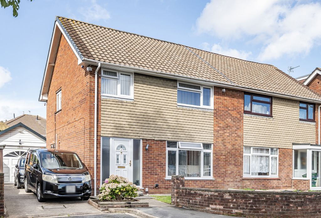 Property photo 1 of 21 1350465-21-68c2Ec...