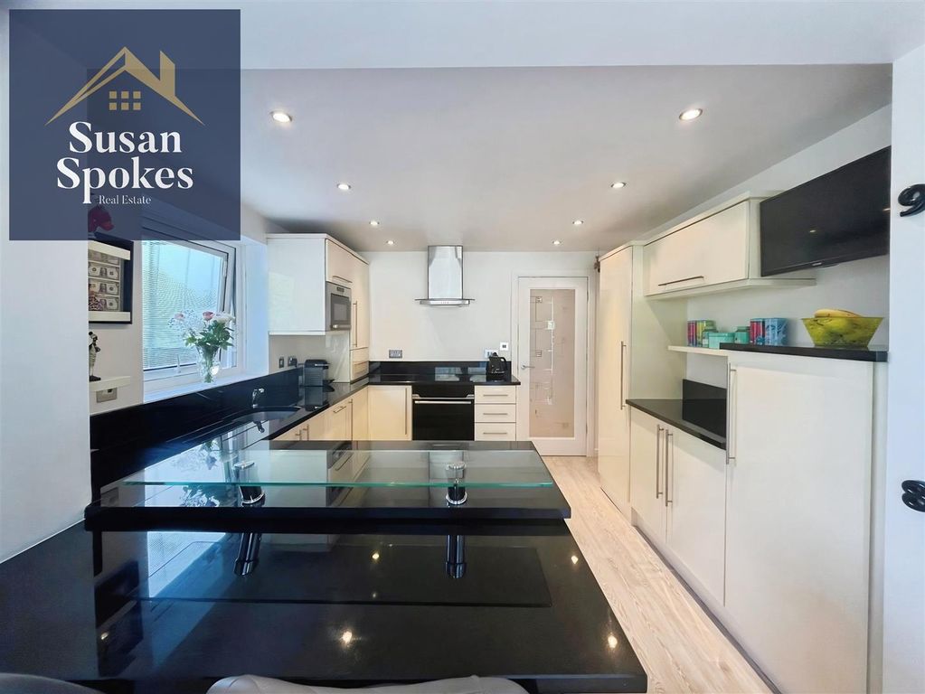 Property photo 1 of 26 0825Bbcb-Img-20250924-Wa0013.Jpg