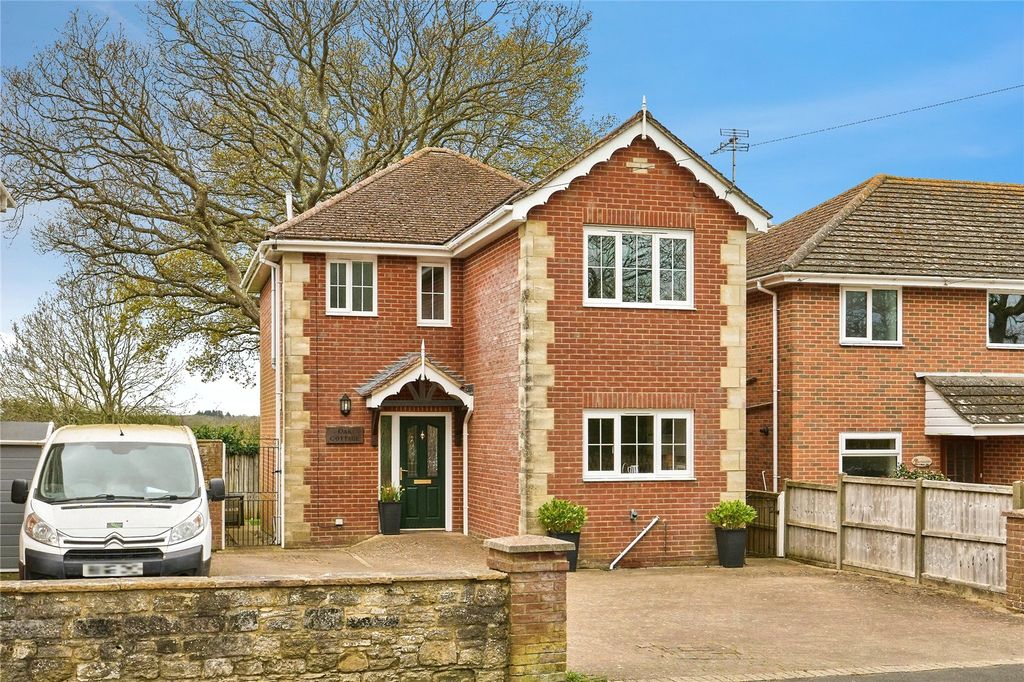 Property photo 1 of 14 Picture No. 01