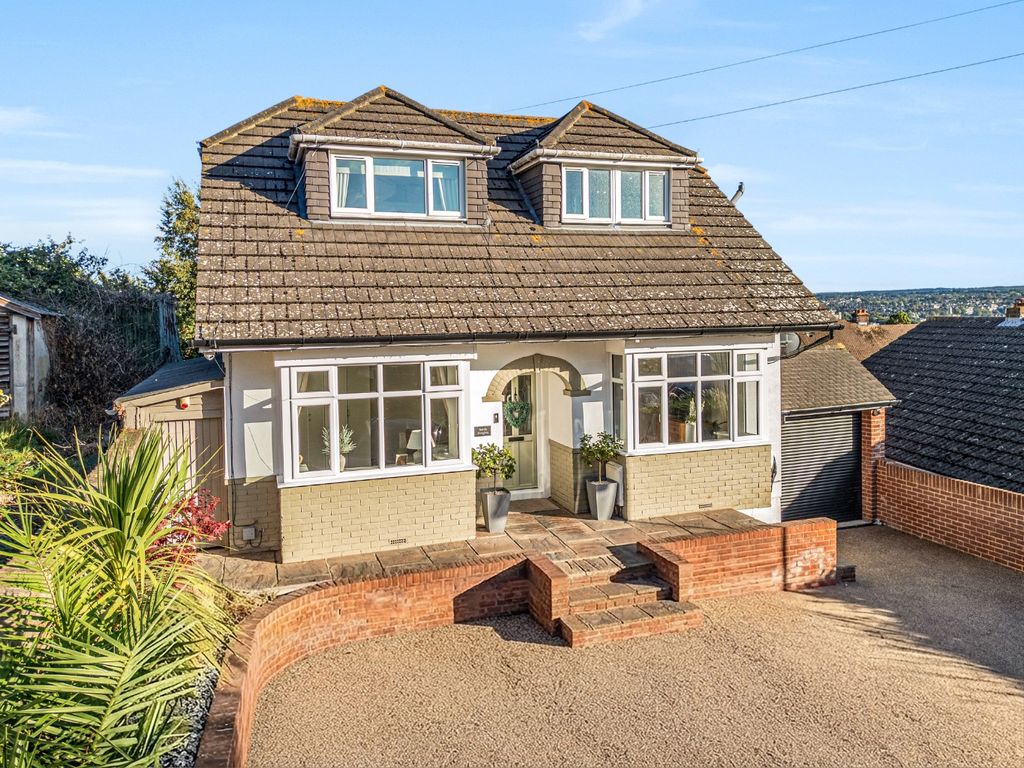Property photo 1 of 28 5527890