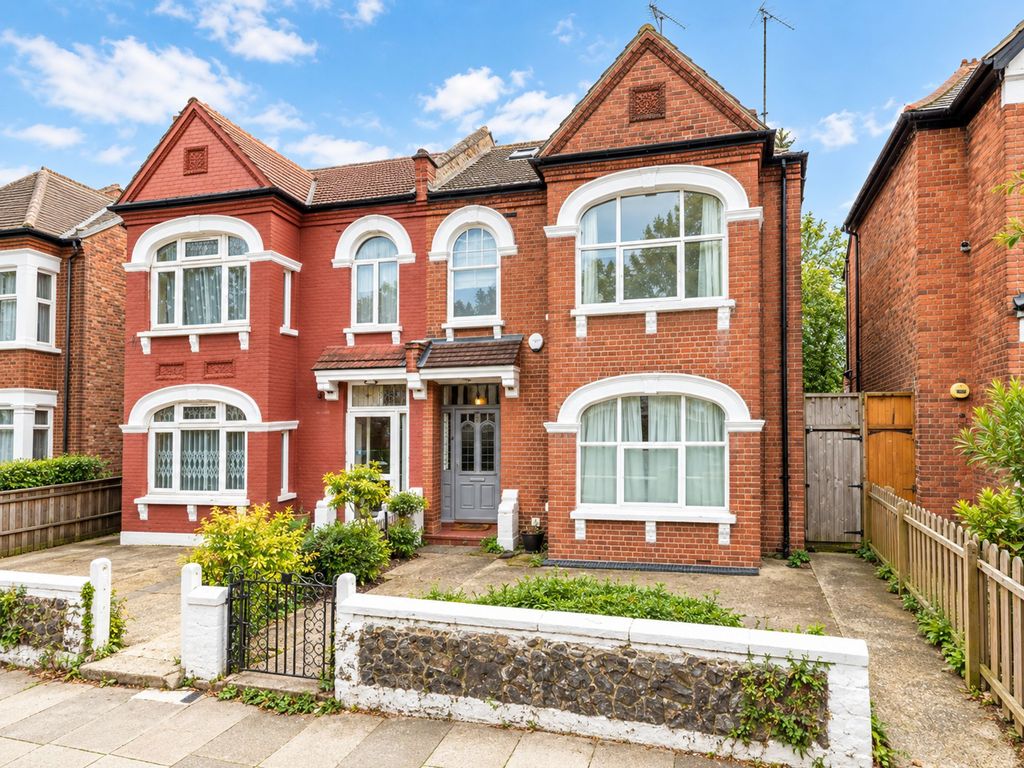 Property photo 1 of 1