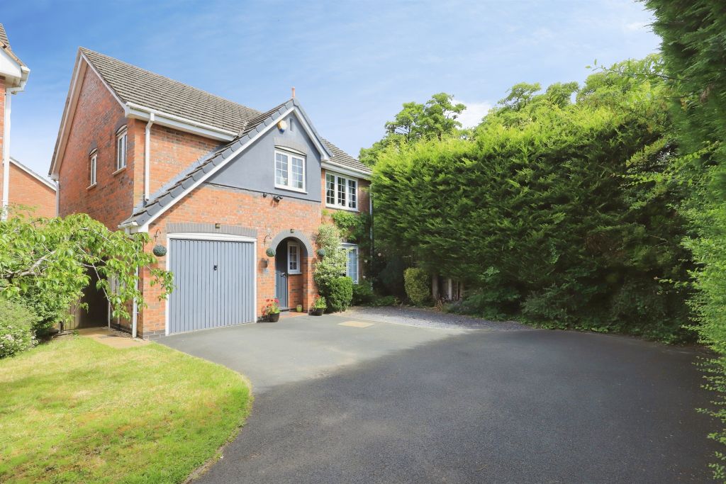 Property photo 1 of 28