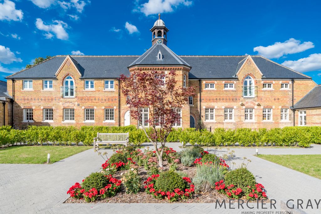 Property photo 1 of 28 Photo 3