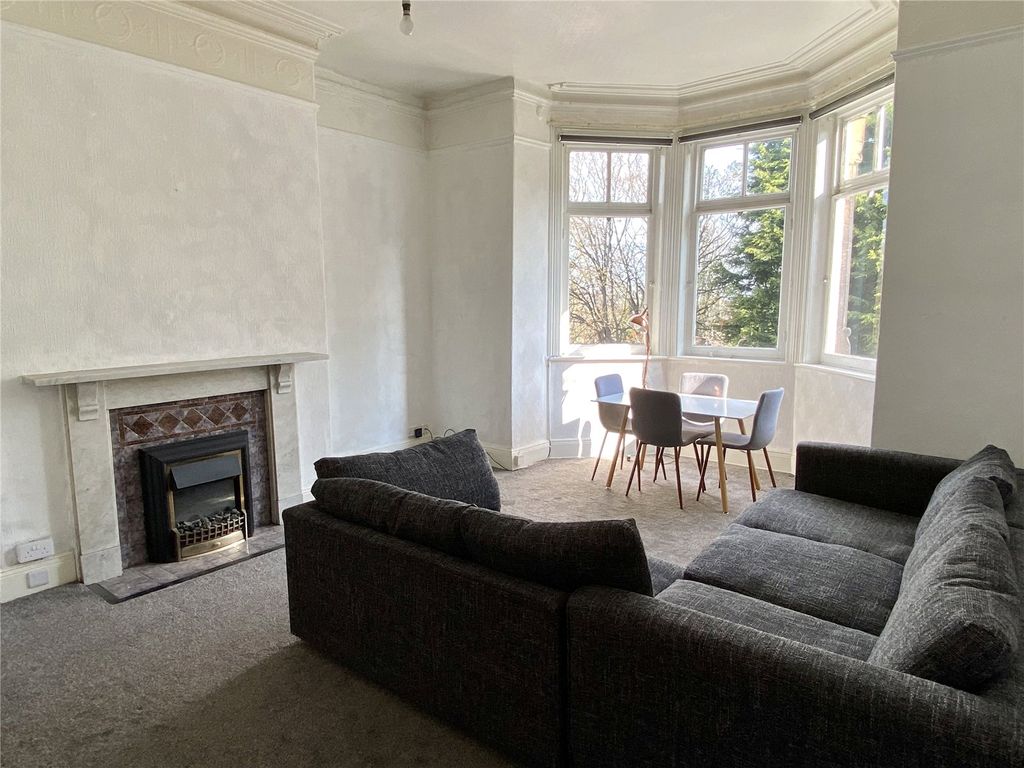 Property photo 2 of 11 Picture No. 21