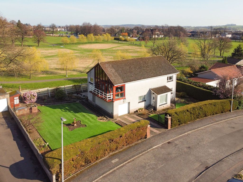 Property photo 1 of 22