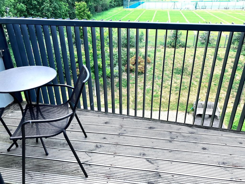 Additional image 4 of 2 bed flat for saleOld Schools Lane, Epsom KT17