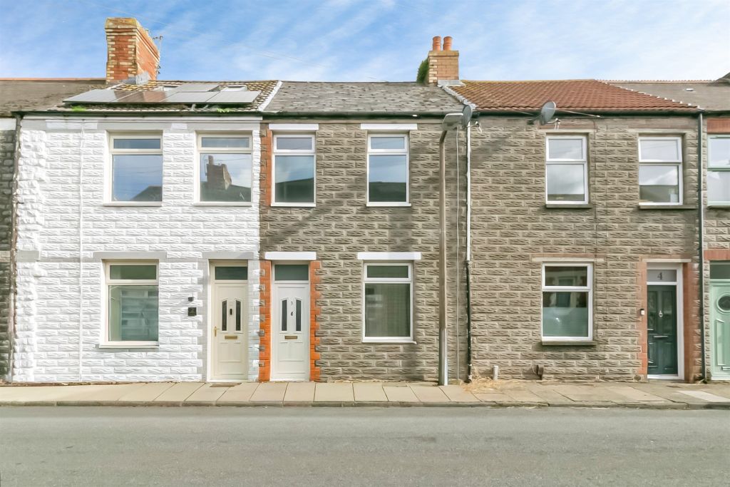Property photo 1 of 15