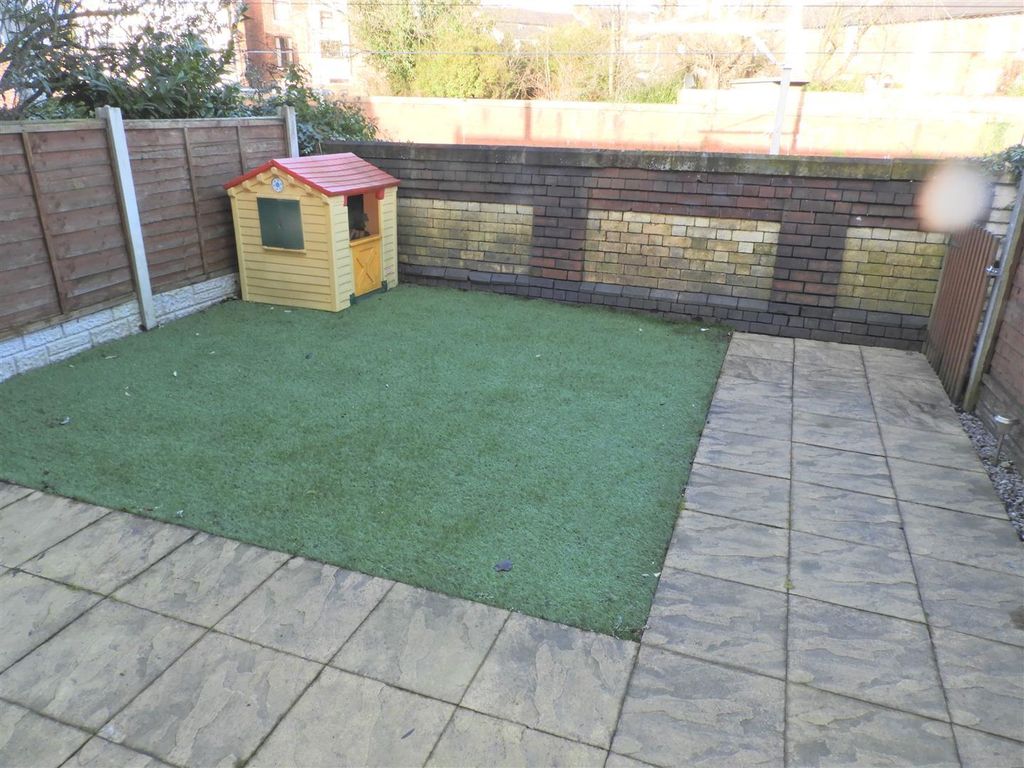 Property photo 3 of 9 7.Jpg