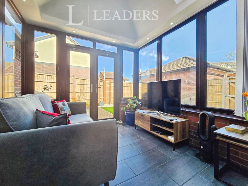 Property photo 3 of 17 Pbox-Img.Jpg