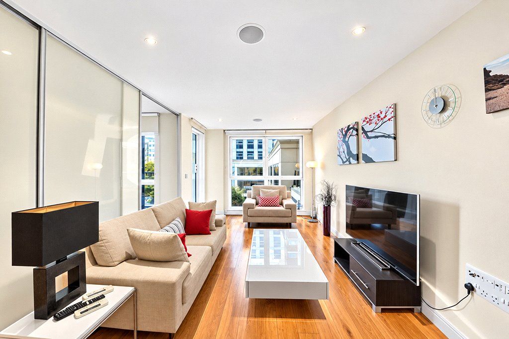 Property photo 2 of 19 Picture No. 22