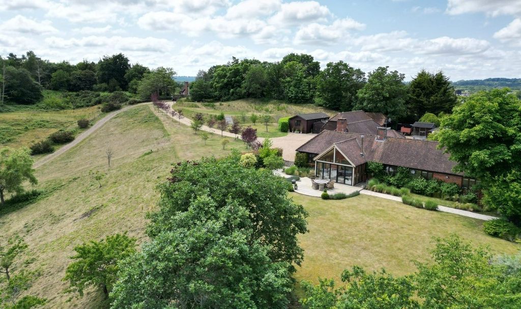 Property photo 1 of 30